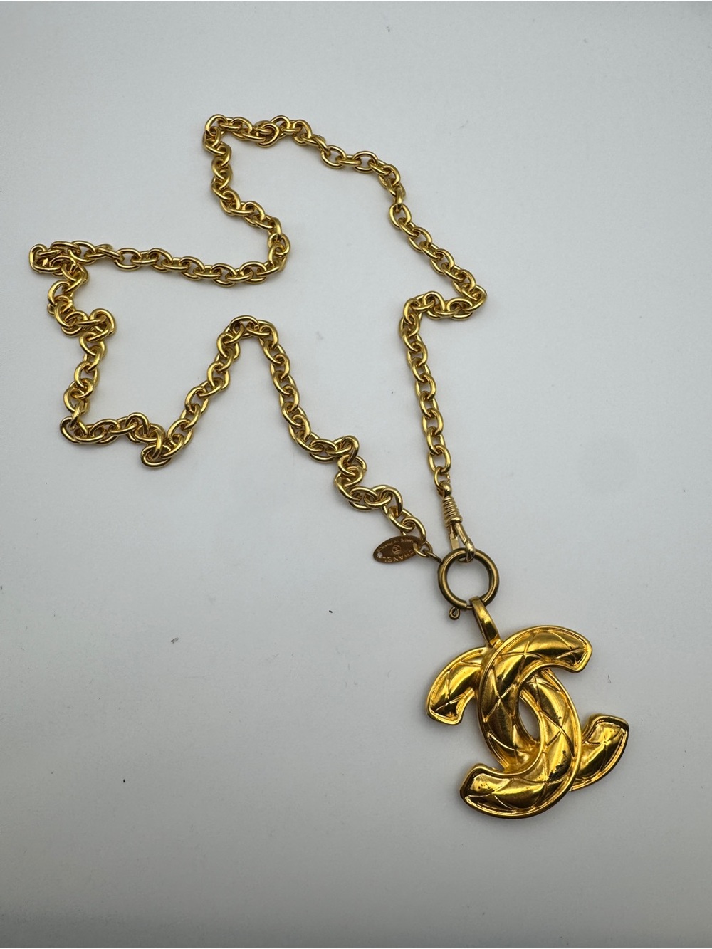 Vintage CHANEL quilted CC Pendant Necklace